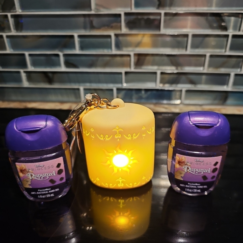 Bath & Body Works Rapunzel Pocketbac Lightup Lantern + 2 Antibacs NEW